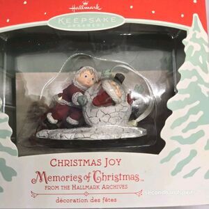 2002 Hallmark Keepsake Memories of Christmas Joy Ornament W/postcard
